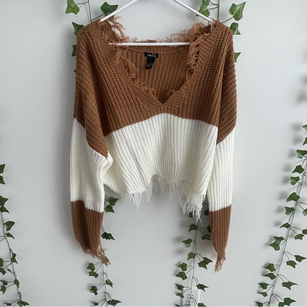 Rue21 Trendy Brown and White Distressed Sweater